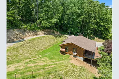 367 Robinson Road, Clyde, NC 28721 - Photo 32