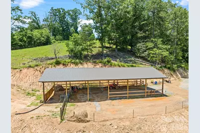367 Robinson Road, Clyde, NC 28721 - Photo 18