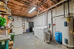 367 Robinson Rd, Clyde, NC 28721 - Photo 28