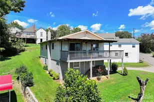 83 Rocky St, Canton, NC 28716 - Photo 2