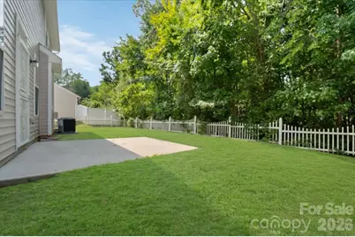 423 Mountain Quail Drive, Charlotte, NC 28216 - Photo 44