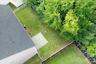 423 Mountain Quail Dr, Charlotte, NC 28216 - Photo 48