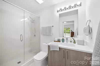 1511 Briar Creek Road #B, Charlotte, NC 28205 - Photo 18