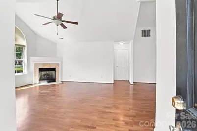 821 Ledgestone Court, Tega Cay, SC 29708 - Photo 4