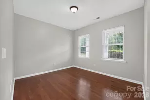 8224 Kelburn Ln, Charlotte, NC 28273 - Photo 12