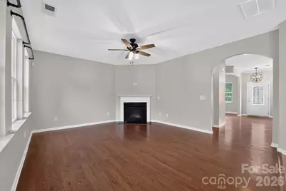 8224 Kelburn Lane, Charlotte, NC 28273 - Photo 10