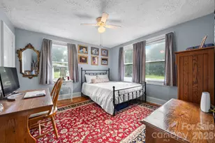 45 26th Ave NE, Hickory, NC 28601 - Photo 6