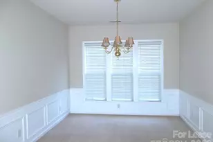 11120 Maplehurst Dr, Charlotte, NC 28277 - Photo 10