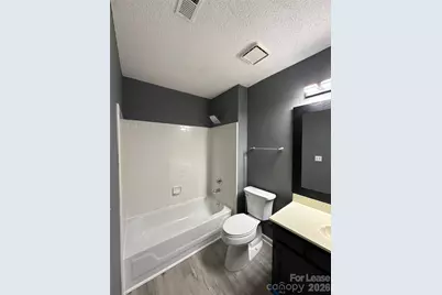 11111 Meadow Bank Lane, Charlotte, NC 28262 - Photo 12