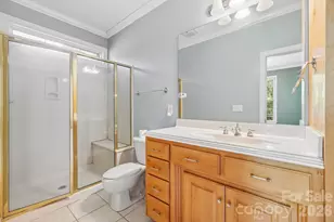 5505 Hickory Leaf Ct, Mount Holly, NC 28120 - Photo 16