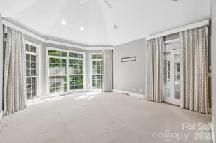 5505 Hickory Leaf Ct, Mount Holly, NC 28120 - Photo 18
