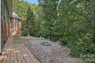 5505 Hickory Leaf Ct, Mount Holly, NC 28120 - Photo 36
