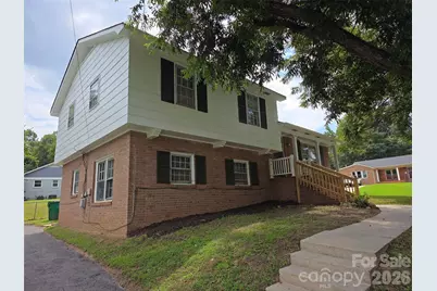 7600 Woodstream Drive, Charlotte, NC 28210 - Photo 2