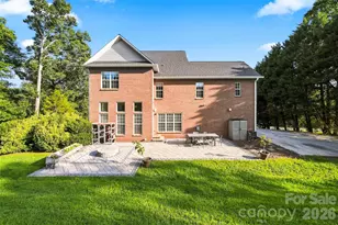 1221 Willow Creek Dr, Newton, NC 28658 - Photo 44