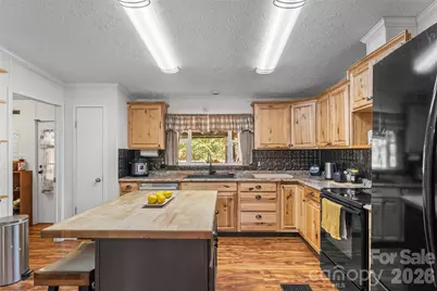 245 Merry Way, Clyde, NC 28721 - Photo 4