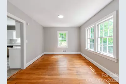 113 Falls Street, Morganton, NC 28655 - Photo 8