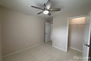 3404 Laurenhurst Ln, Charlotte, NC 28270 - Photo 16