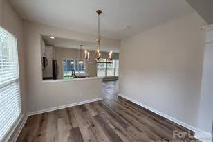 3404 Laurenhurst Ln, Charlotte, NC 28270 - Photo 4
