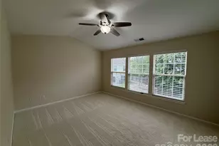 3404 Laurenhurst Ln, Charlotte, NC 28270 - Photo 18