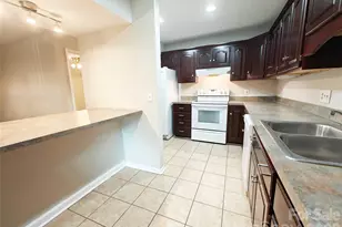 4948 Sardis Rd, Charlotte, NC 28270 - Photo 16
