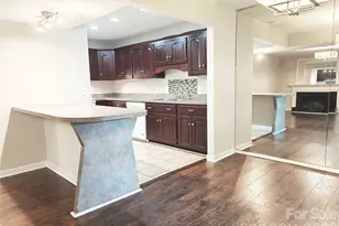 4948 Sardis Rd, Charlotte, NC 28270 - Photo 10