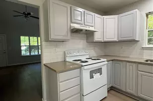 11586 Briddle Hall Ct, Charlotte, NC 28214 - Photo 10