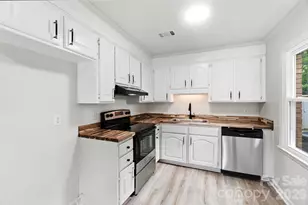 9933 Starwood Dr, Charlotte, NC 28215 - Photo 18