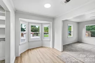 9933 Starwood Dr, Charlotte, NC 28215 - Photo 24