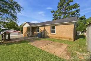 9933 Starwood Dr, Charlotte, NC 28215 - Photo 46