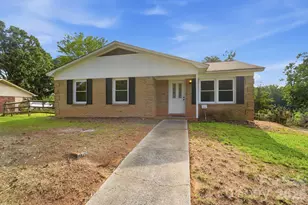9933 Starwood Dr, Charlotte, NC 28215 - Photo 6
