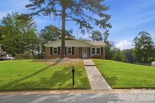 9933 Starwood Dr, Charlotte, NC 28215 - Photo 2