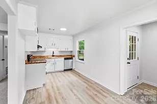 9933 Starwood Dr, Charlotte, NC 28215 - Photo 16
