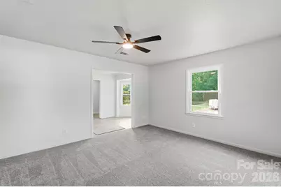 9933 Starwood Drive, Charlotte, NC 28215 - Photo 10