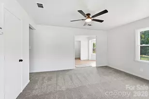 9933 Starwood Dr, Charlotte, NC 28215 - Photo 12