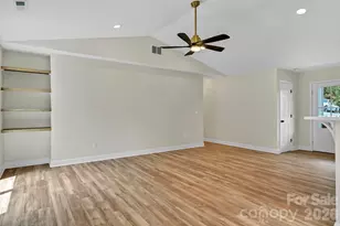157 Scarlett Ridge Dr, Marshall, NC 28753 - Photo 8