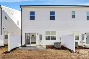 2153 Endeavor Run, Charlotte, NC 28269 - Photo 30