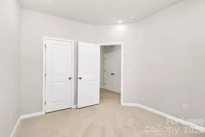 2153 Endeavor Run, Charlotte, NC 28269 - Photo 24