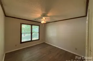 7638 Campbell Creek Ln, Charlotte, NC 28212 - Photo 10