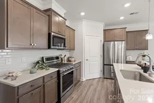 1723 Wabash Pl, Boiling Springs, SC 29316 - Photo 6