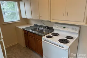 2414 Wilson Ave, Charlotte, NC 28208 - Photo 6
