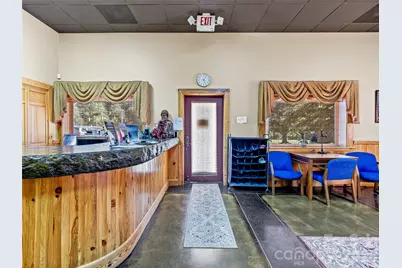 271 Old Barn Road, Hendersonville, NC 28791 - Photo 16