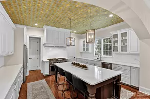 3025 Hanson Dr, Charlotte, NC 28207 - Photo 10