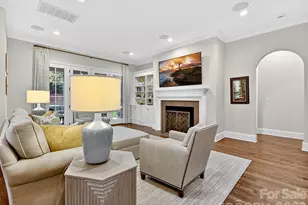 3025 Hanson Dr, Charlotte, NC 28207 - Photo 14