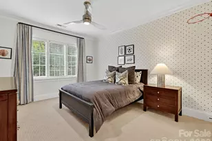 3025 Hanson Dr, Charlotte, NC 28207 - Photo 36