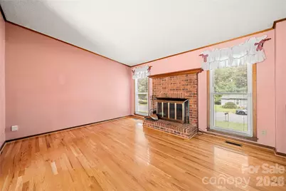 1810 Oak Hollow Road, Gastonia, NC 28054 - Photo 4