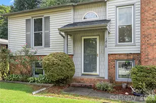 1810 Oak Hollow Rd, Gastonia, NC 28054 - Photo 2