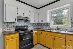 29 Colony Ln, Waynesville, NC 28786 - Photo 14