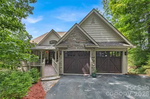 303 Wodigeasgohi Dr, Brevard, NC 28712 - Photo 1