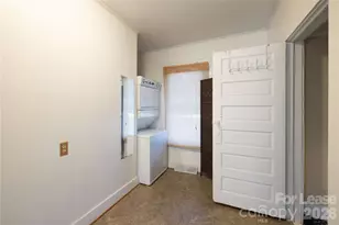 212 E 1st St, Oakboro, NC 28129 - Photo 10