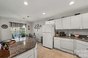 10442 Columbia Crest Ct, Charlotte, NC 28270 - Photo 10